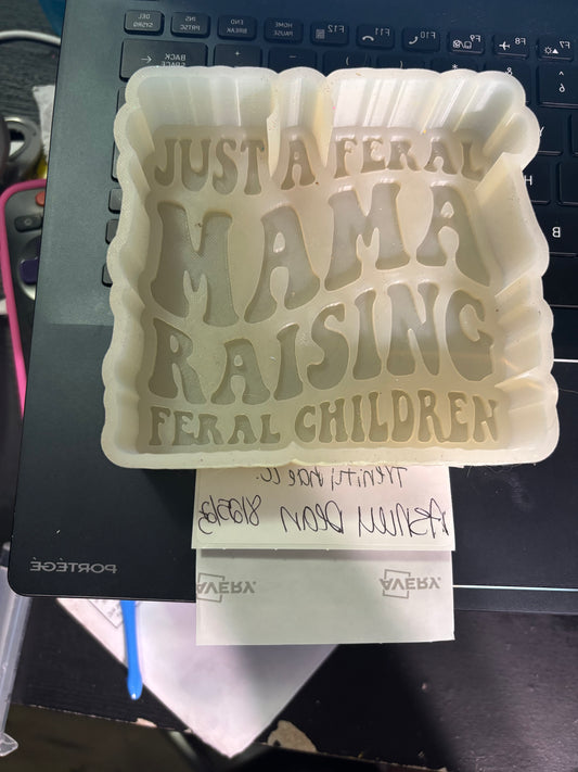 Feral mama