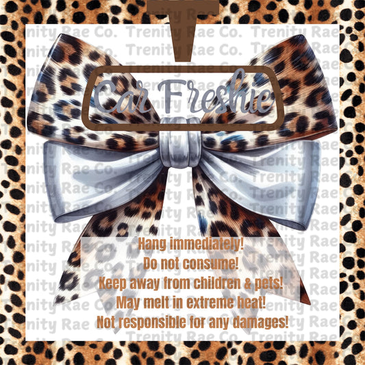 Leopard Bow