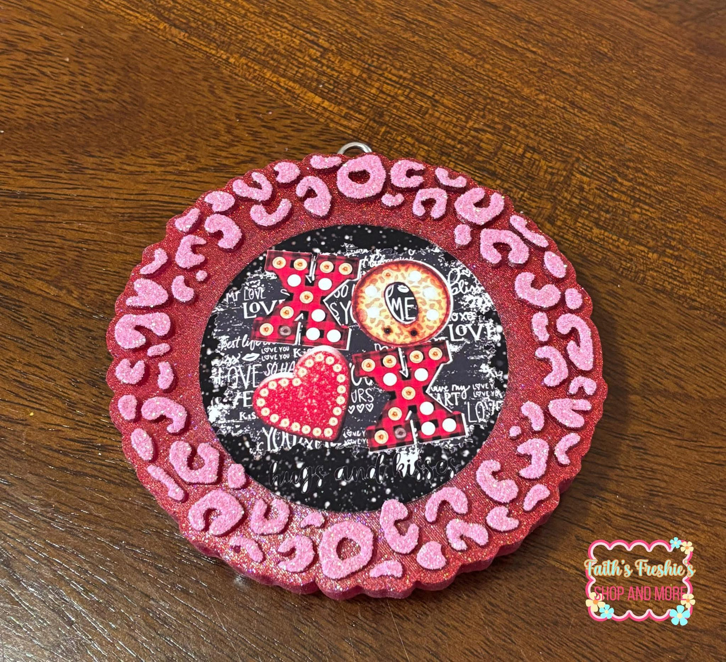 TRC Leopard Mold & Cardstock